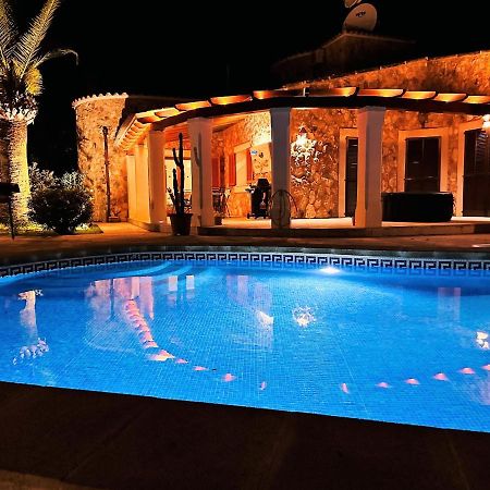 Villa Sanchez In Strandnahe Mit Pool, Jacuzzi, Klima, Wifi, Gas Bbq 산타니 외부 사진