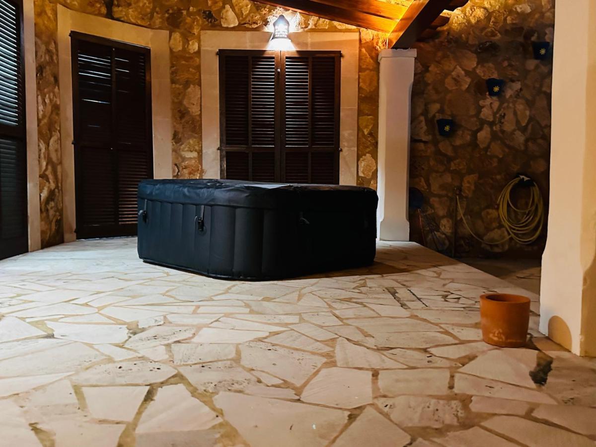 Villa Sanchez In Strandnahe Mit Pool, Jacuzzi, Klima, Wifi, Gas Bbq 산타니 외부 사진